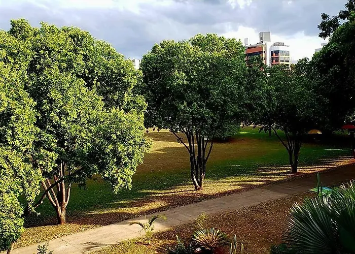 Studio 109-Comfortable, Practical, Great Location
