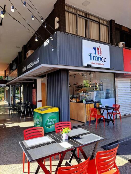 109-comfortable, Practical, Great Location * Brasilia