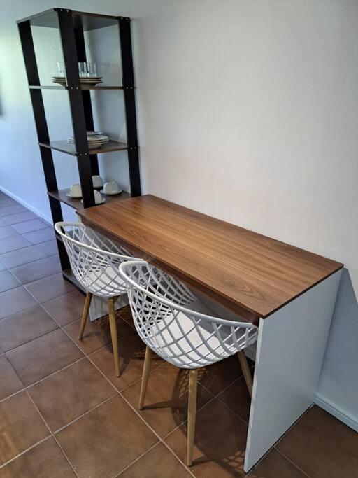 109-comfortable, Practical, Great Location * Brasilia